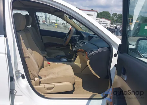 2011 Honda Accord 2.4 Ex from USA, damaged, VIN 1HGCP2F72BA078609